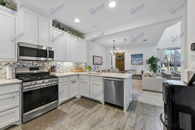 Building Photo - 4270 Cascade Sky Dr