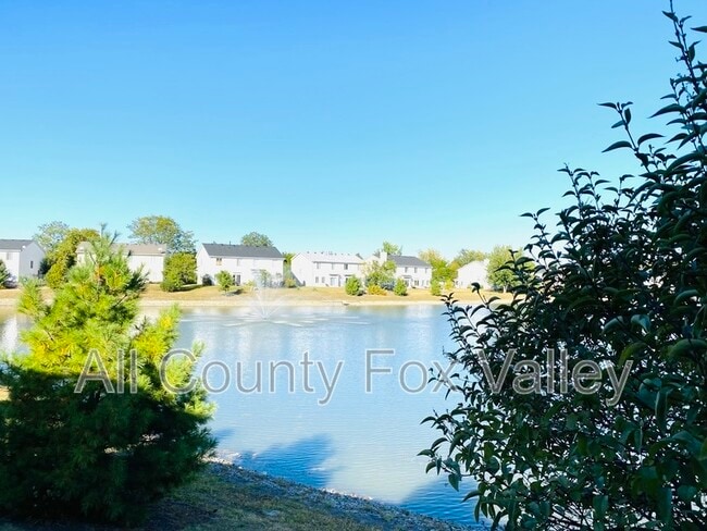 Building Photo - 2842 Cedar Glade Dr