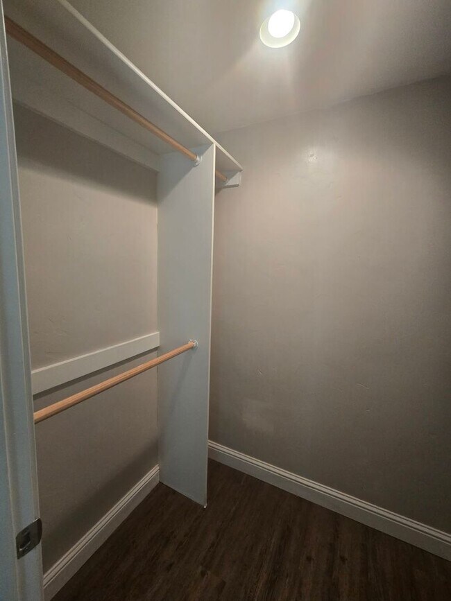 Building Photo - 4979 Florence Ct