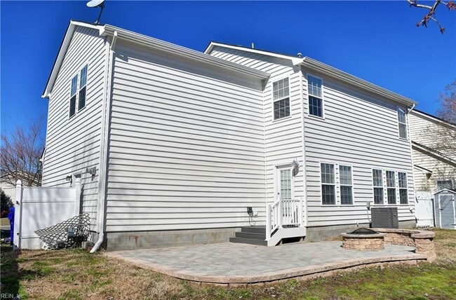 Building Photo - 3504 Fontwell Ct