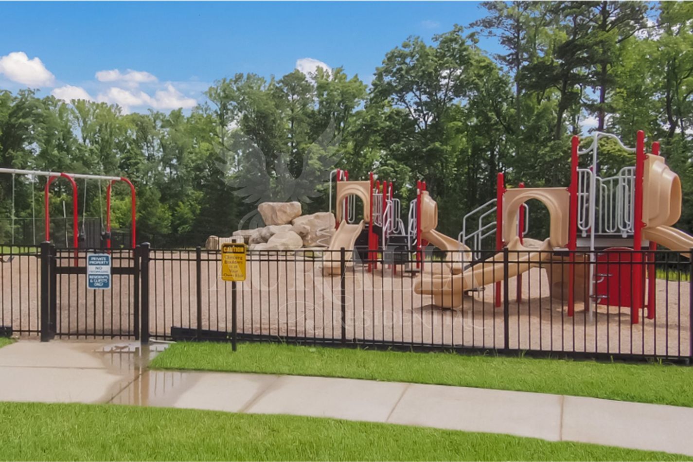 Building Photo - 2405 Kasota Ln