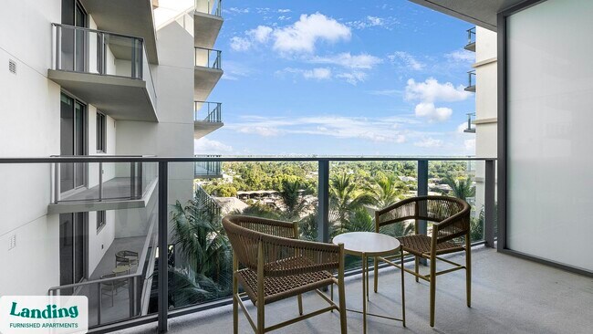 Building Photo - 1950 Mayfair St