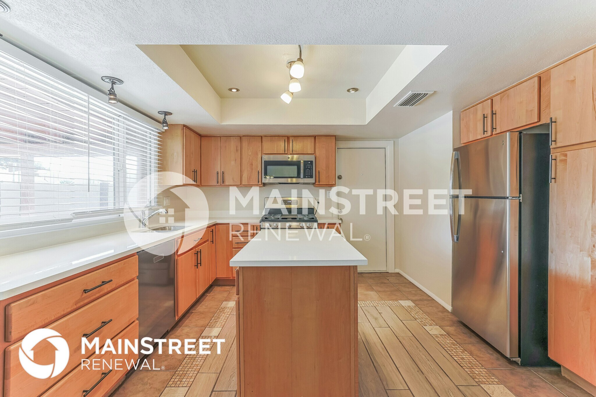 Building Photo - 2515 E Del Rio Dr