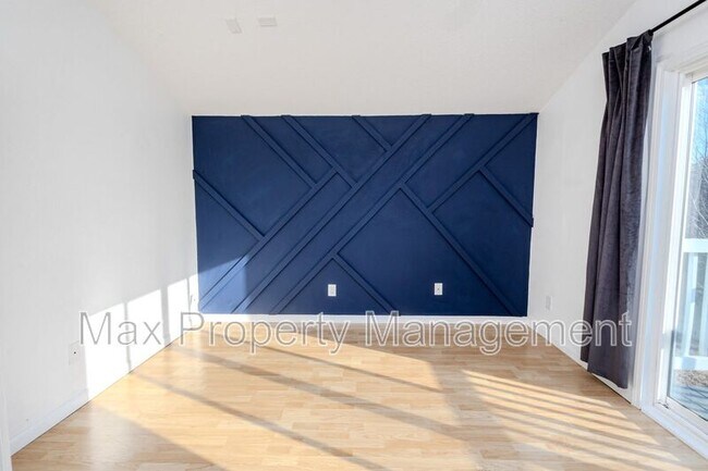 Building Photo - 5305 NW 91st Ct