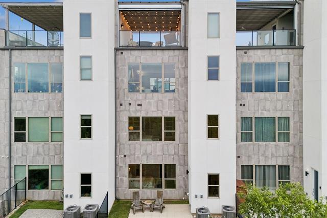 Building Photo - 4965 Blaynes View Dr