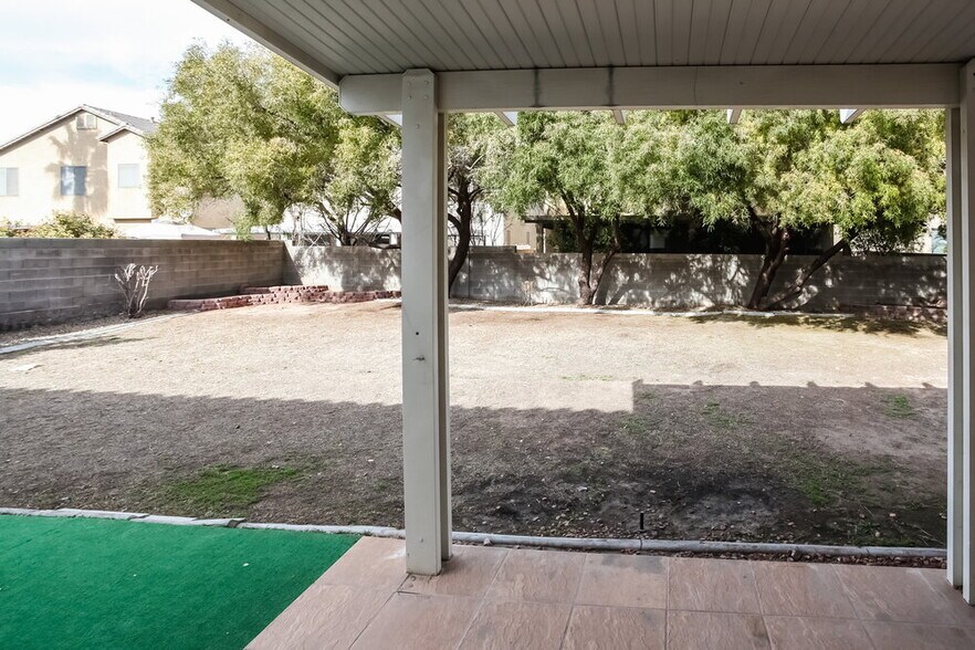 Building Photo - 6364 Gentlewood Ave