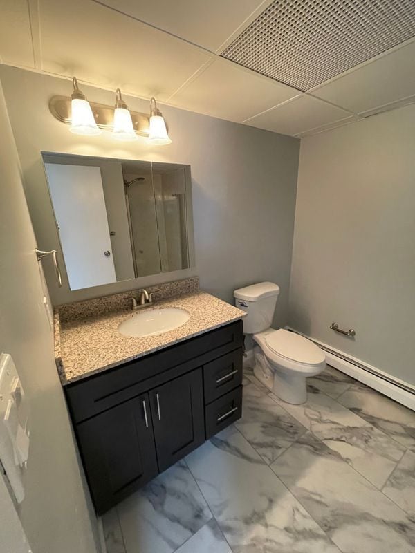 Building Photo - 1575 W Street Rd