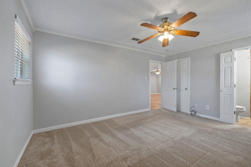 Building Photo - 7209 Janetta Dr