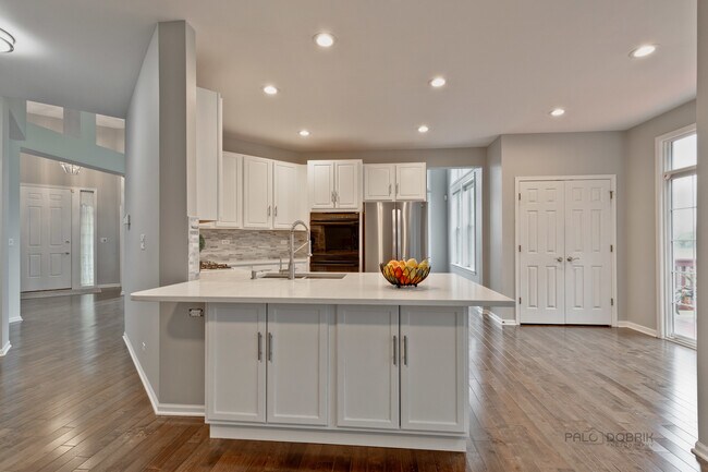 Building Photo - 2213 Apple Hill Ln