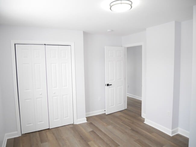 Building Photo - Modern Comfort Meets Prime Location: 3-Bedroom, 4-Bathroom Gem in Parkville, MD!