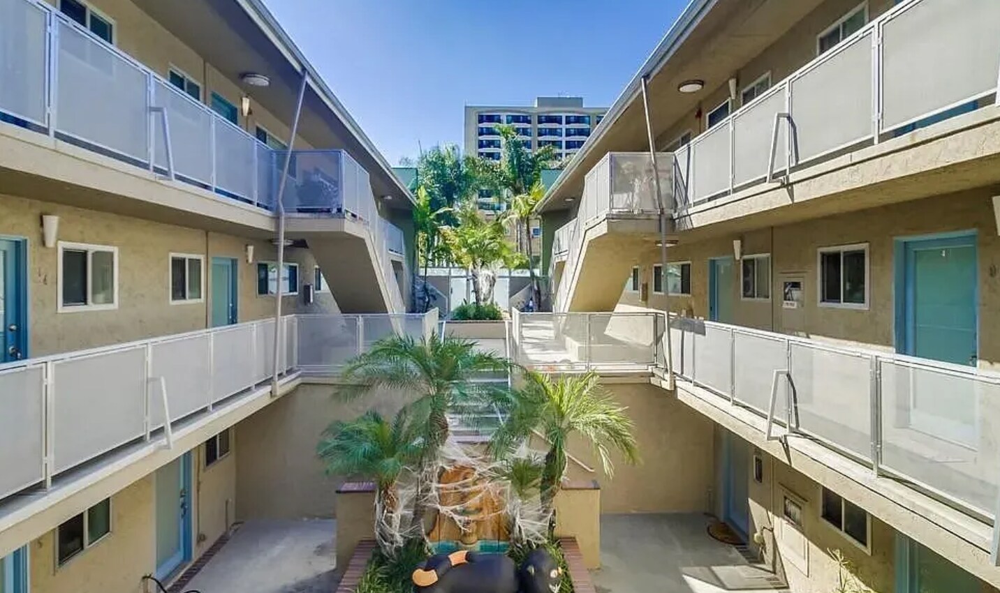 Building Photo - 3907 Georgia St