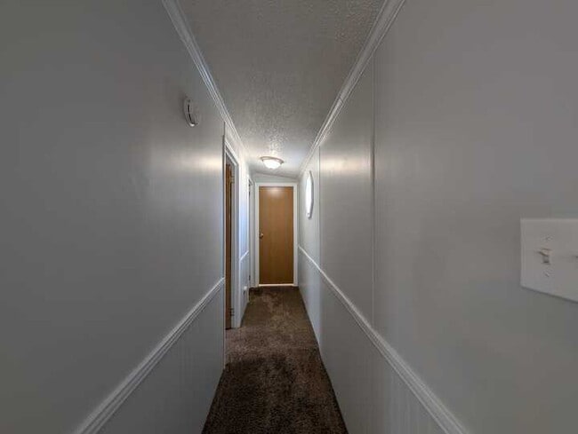 Building Photo - 52224 Quaker Hill Ln