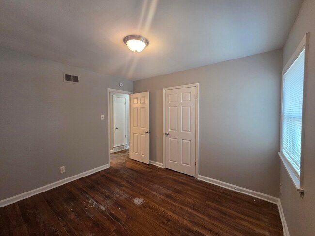 Building Photo - 1486 Patterson St
