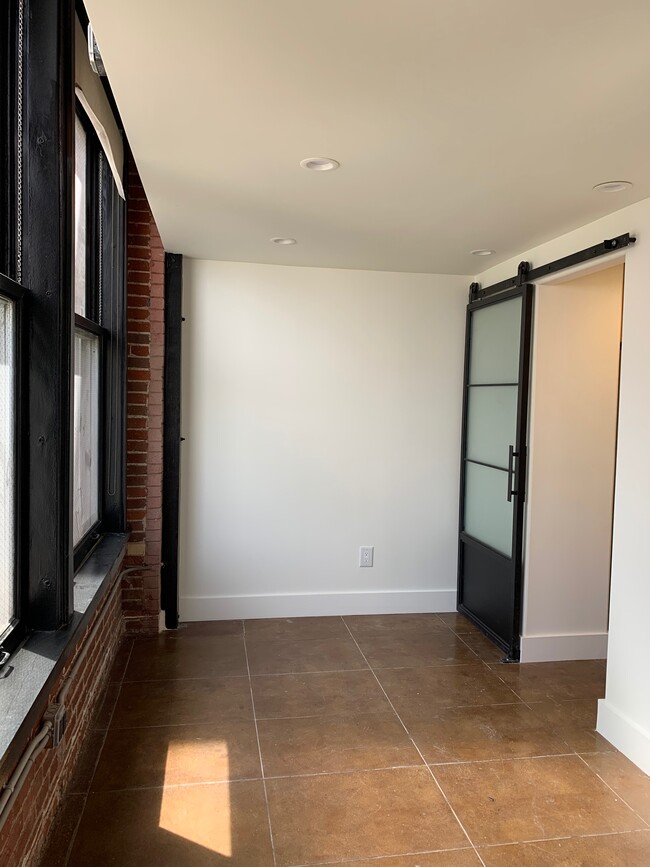 bedroom or office - 215 W 7th St