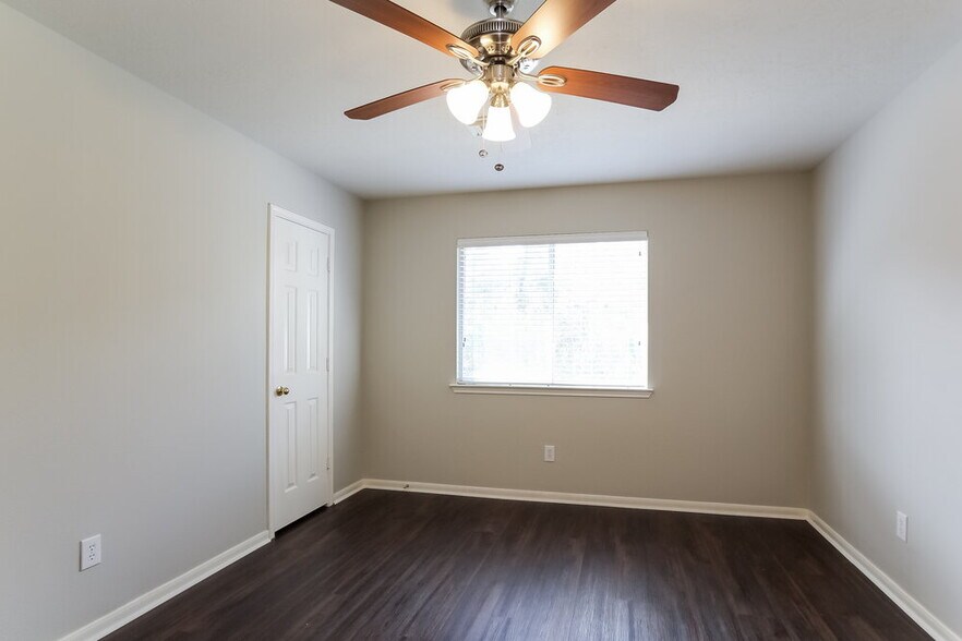 Building Photo - 18419 Atascocita Meadows Dr