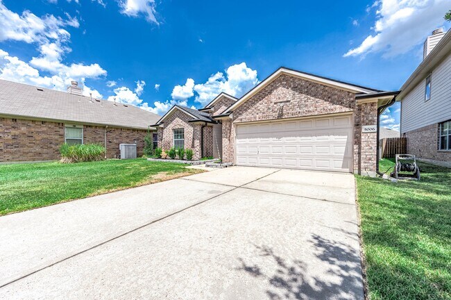 Primary Photo - 5006 Riverbridge Ct