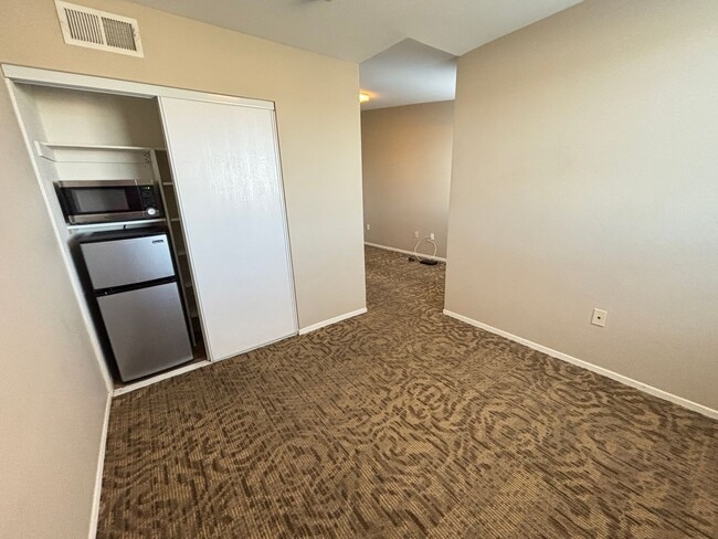 Building Photo - West Lancaster Senior Apartment