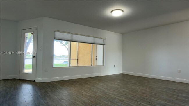 Building Photo - 2445 NW 33rd St