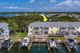 Building Photo - 5196 Beach Dr SE
