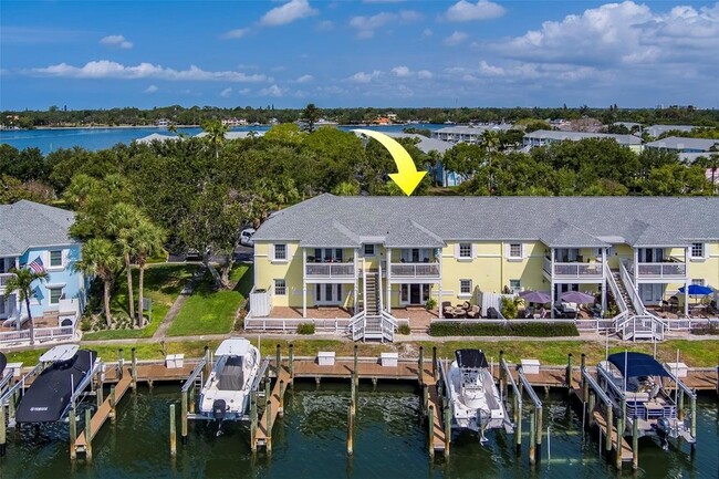 Primary Photo - 5196 Beach Dr SE