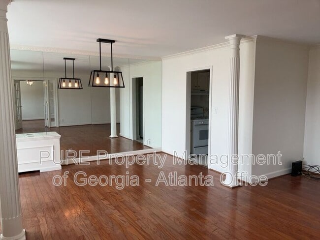 Building Photo - 215 Piedmont Ave NE