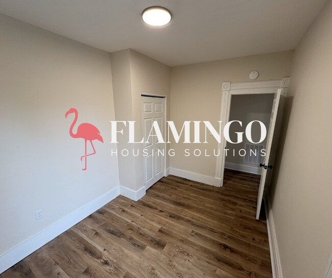 Building Photo - 33 Perrine St