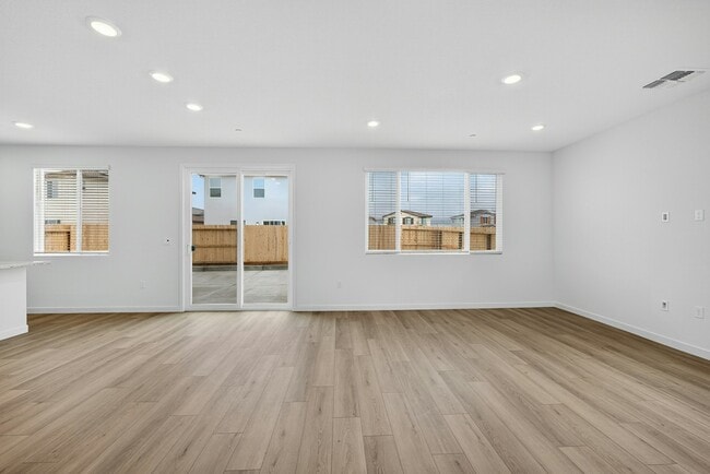 Building Photo - 5316 Allentown Wy