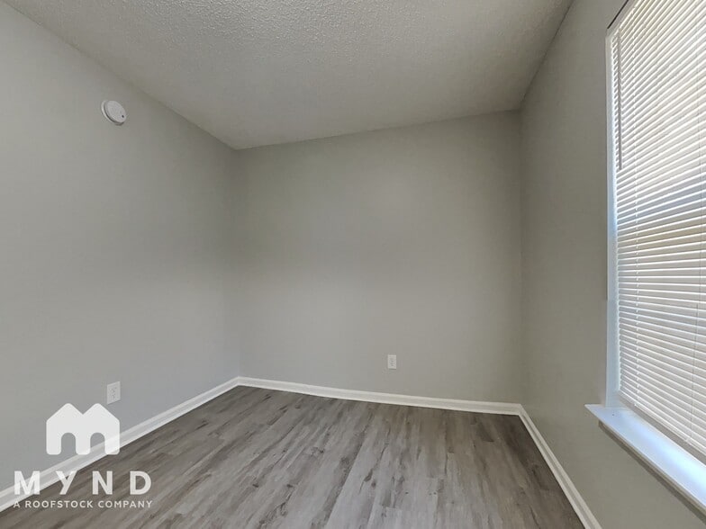 Building Photo - 5714 Justins Forest Dr