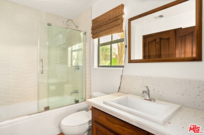 Building Photo - 4211 Avenida De La Encinal