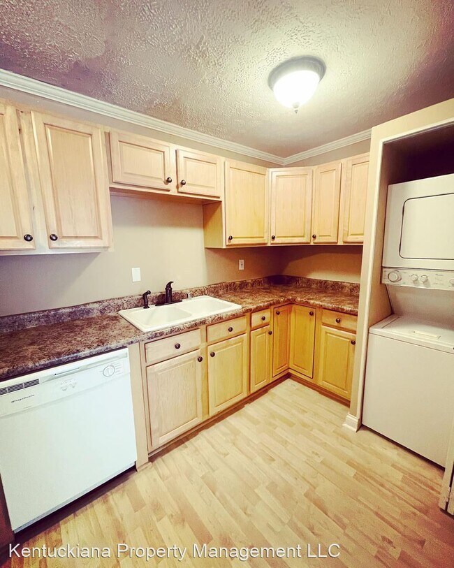 Building Photo - 2 br, 2 bath House - 728 Zorn Avenue Unit 12