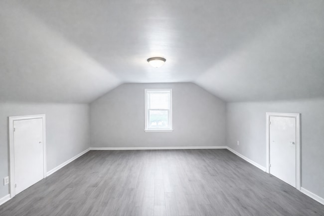 Building Photo - 4BR SW Canton Home