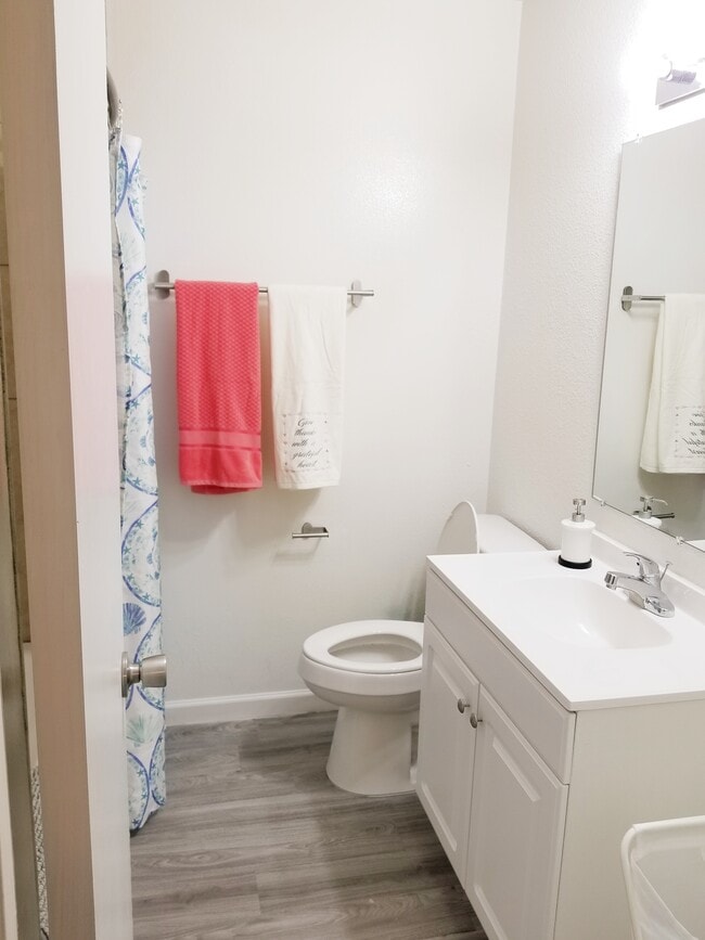 Building Photo - 1623 W Missouri Ave