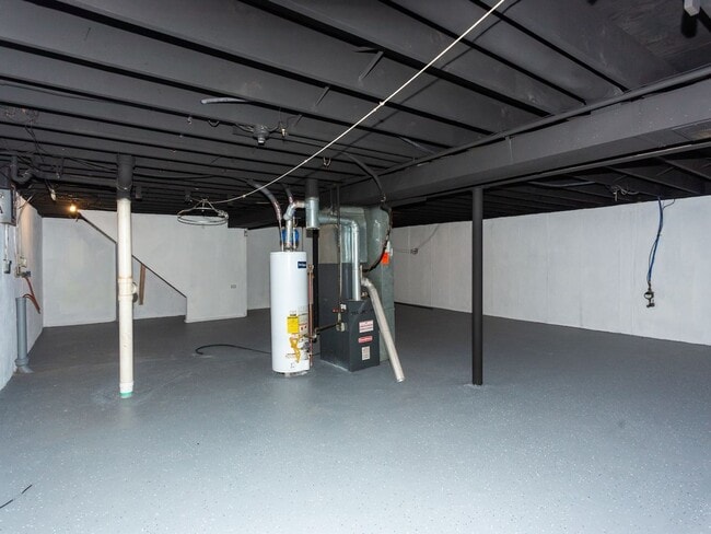 Building Photo - Charming 3 Bed 1 Bath Home