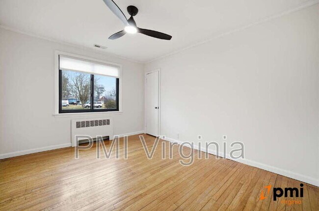 Building Photo - 2707 Martone Rd