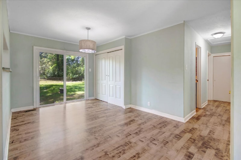 Building Photo - 1506 Boyette Dr