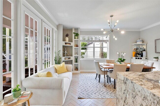 Building Photo - 604 Stanton Dr