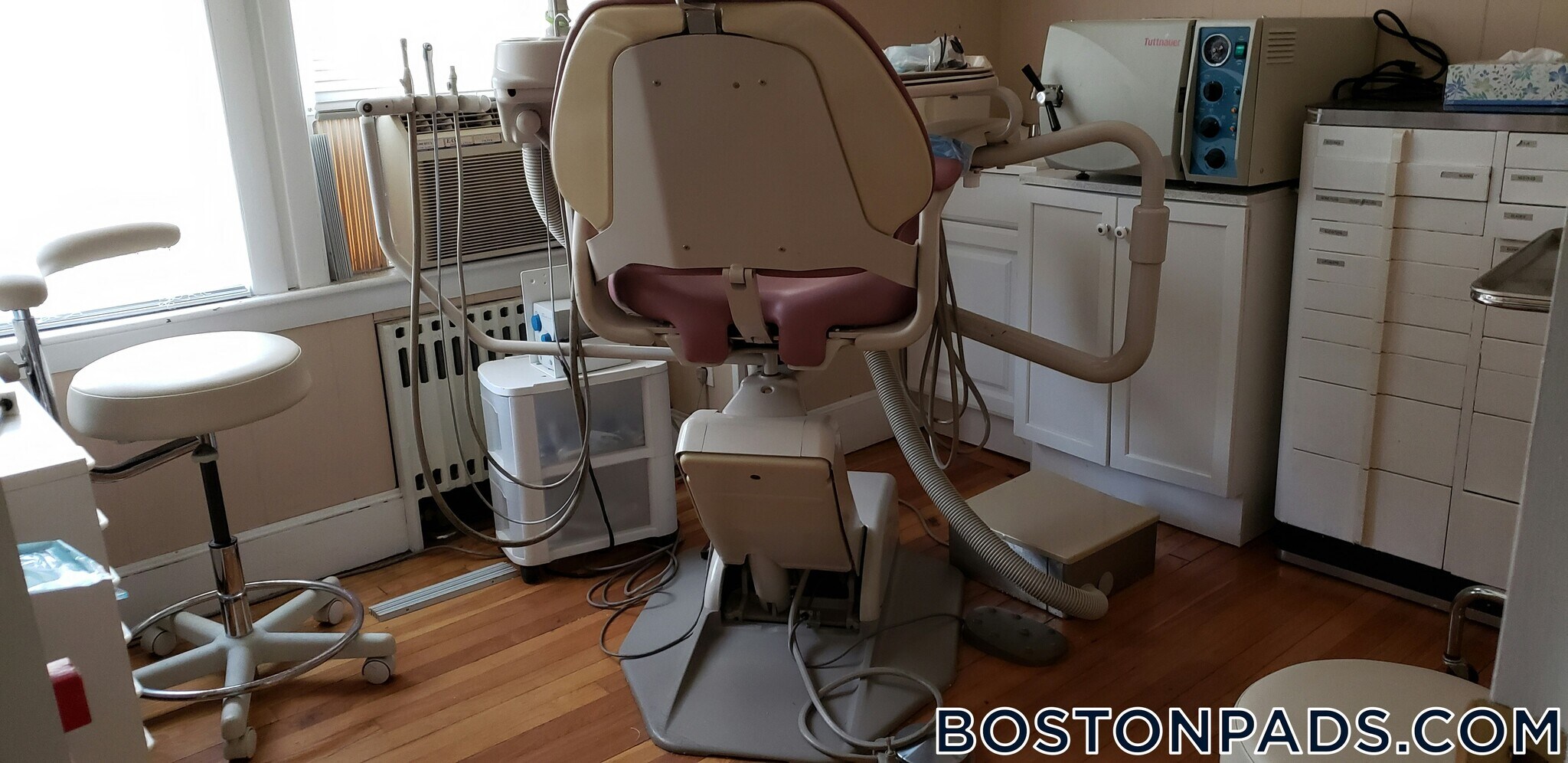 Building Photo - 522 Hancock St