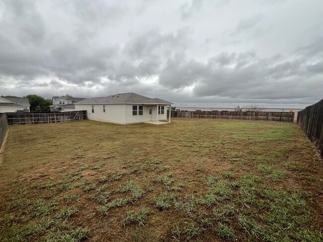 Building Photo - Beautiful 3/2 Single Story Home in Cibolo, TX