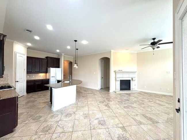 Building Photo - 21346 Huron Bend Dr