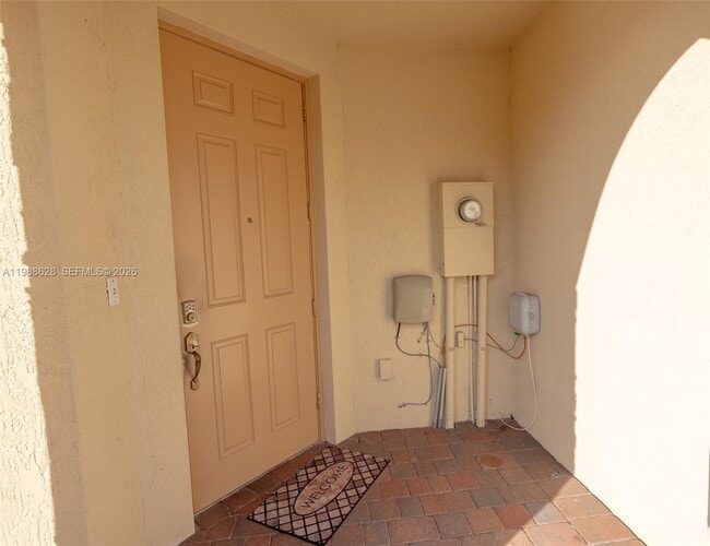 Building Photo - 3213 SE 6th St