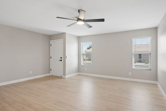 Building Photo - 40130 N Costa Del Sol Dr