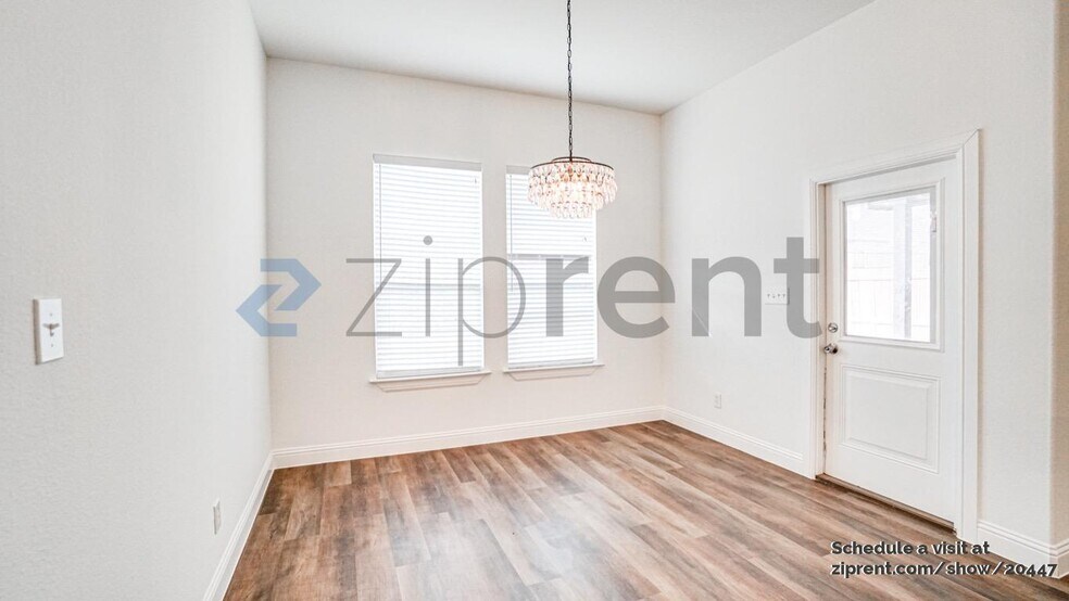 Building Photo - 631 Gould St