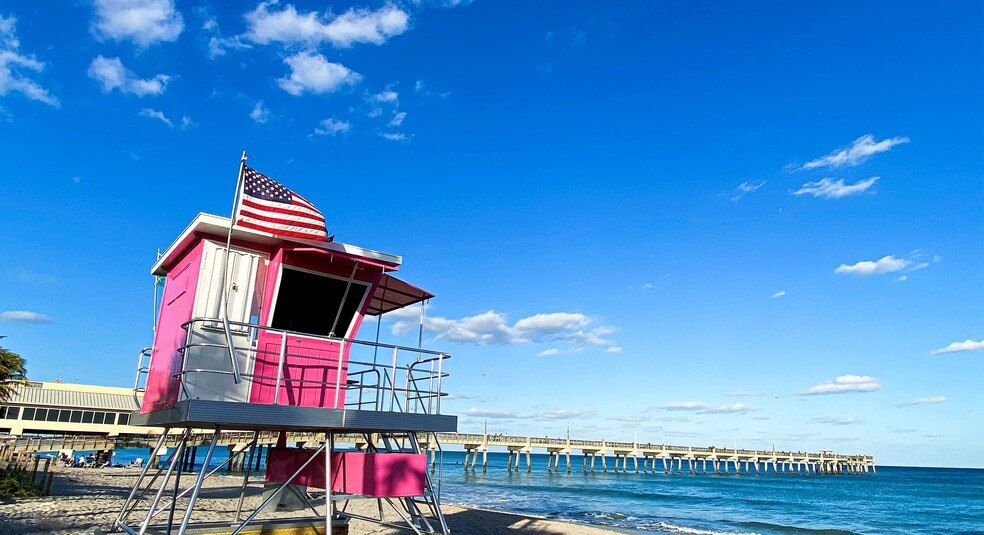 Building Photo - 414 Phippen Waiters Rd