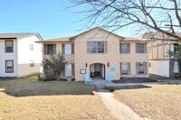 Building Photo - Willowrun B