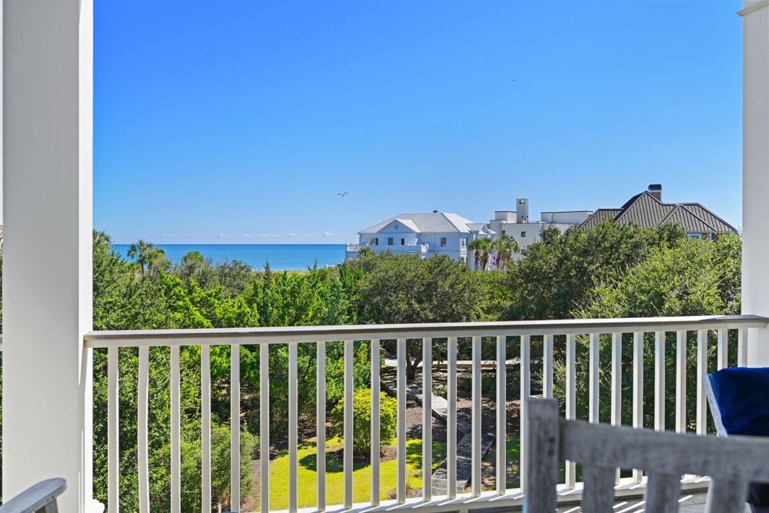 Building Photo - 205 Sea Island Dr