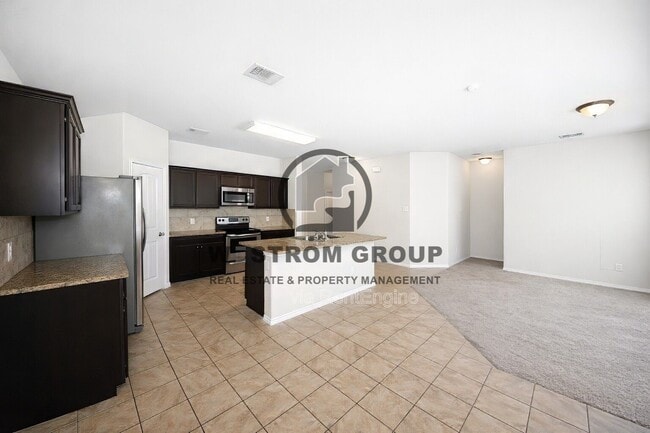 Building Photo - 2632 Gains Mill Dr