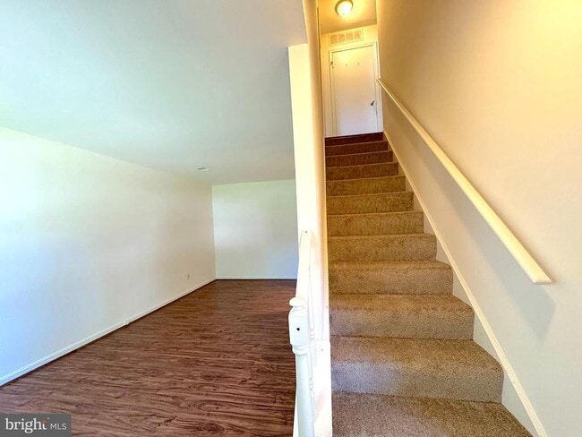 Building Photo - 9773 Hagel Cir