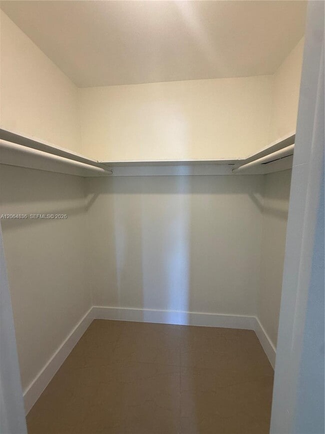 Building Photo - 8383 SW 137th Ave