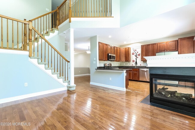 Building Photo - 18 Deepwater Cir