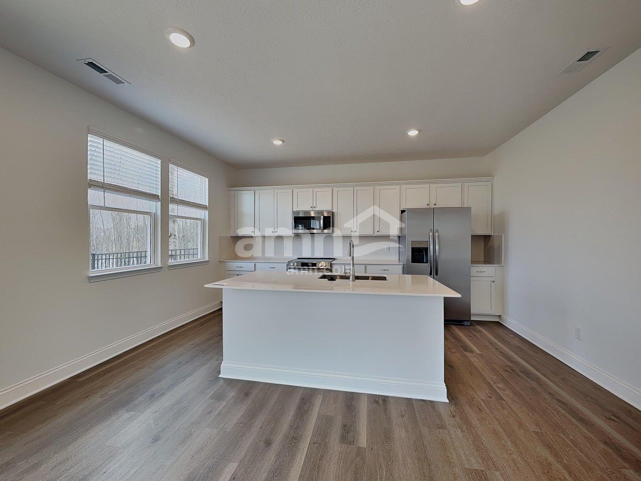 Building Photo - 212 Deanscroft Dr